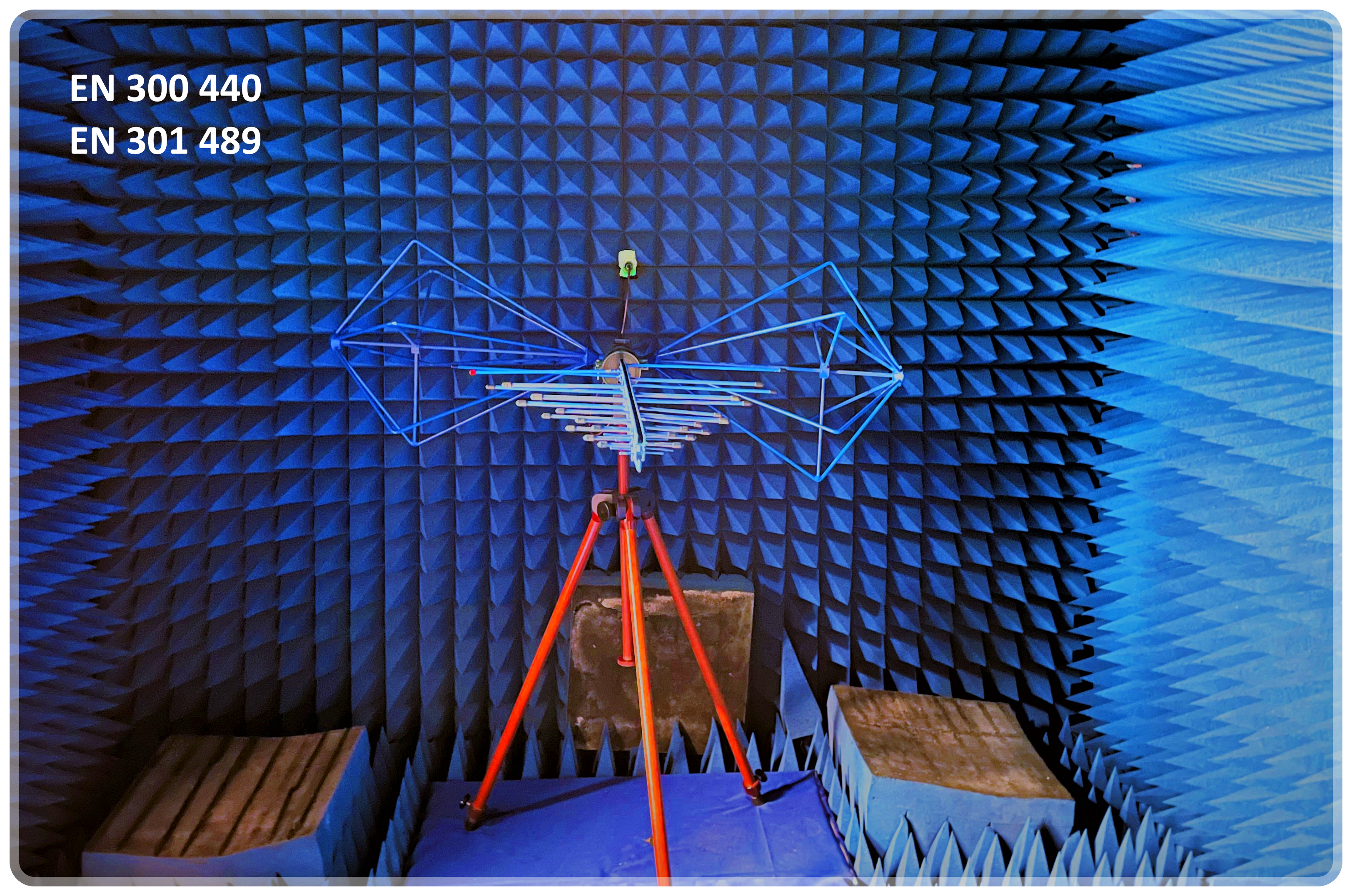 Radio performance and EMC testing using a Broadband horn antenna